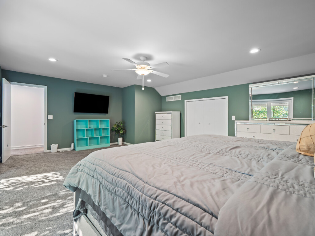 57883 433645 MhINnSvulgdOj iliQD0F179cSKLI8EvUSt xhhstxo 68e6ccf129c5d.jpg