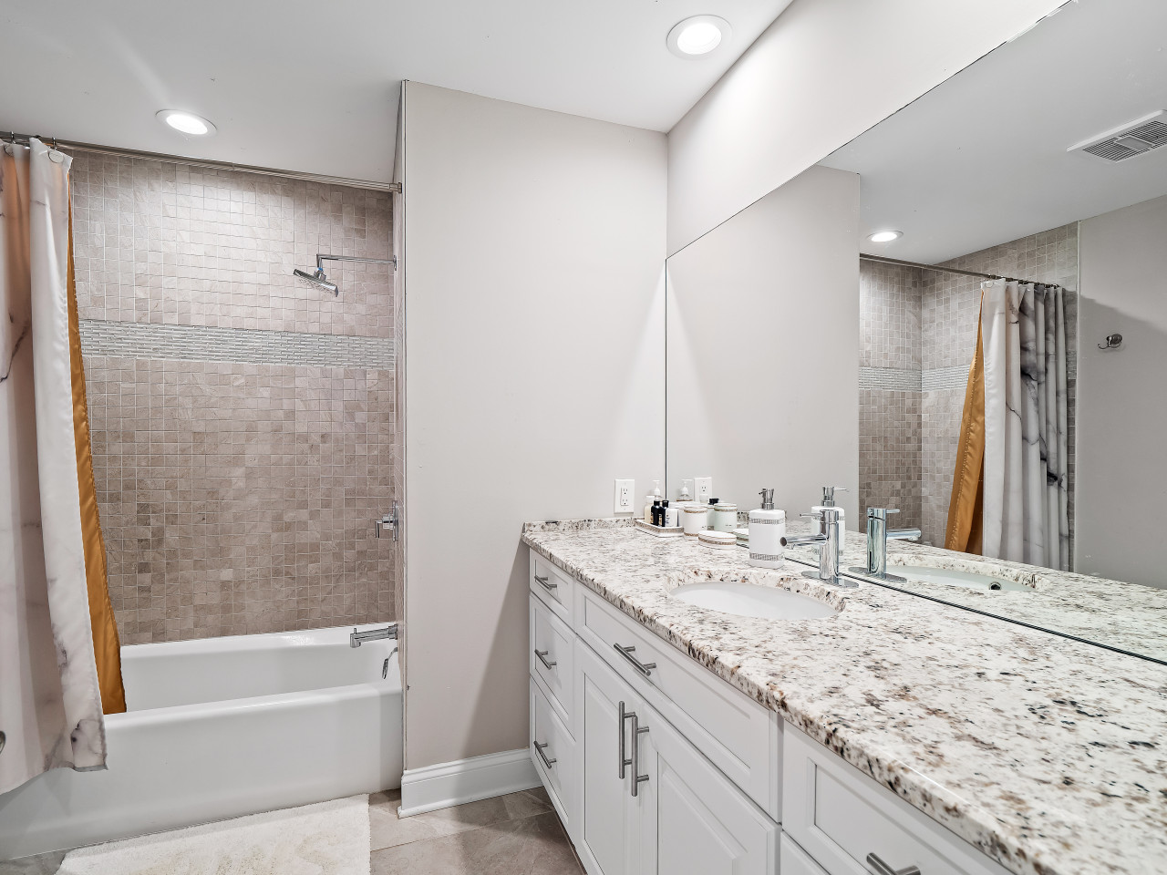 57883 433645 m0ni Gy0lvKX07ovbaDdsKCbm9 lHJmbr wSs3Bkztw 68e6cd74d0dea.jpg