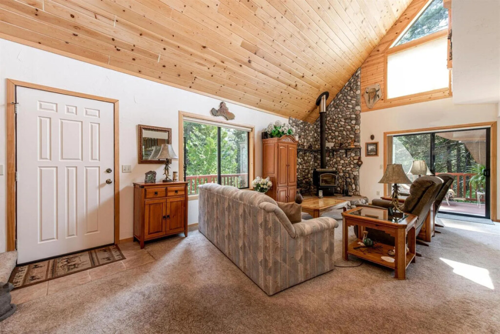 57883 436527 1ed DDnuIwgLIHJFs2m M6kix 3sssadITS181H6rfM 68d57342329c3.jpg