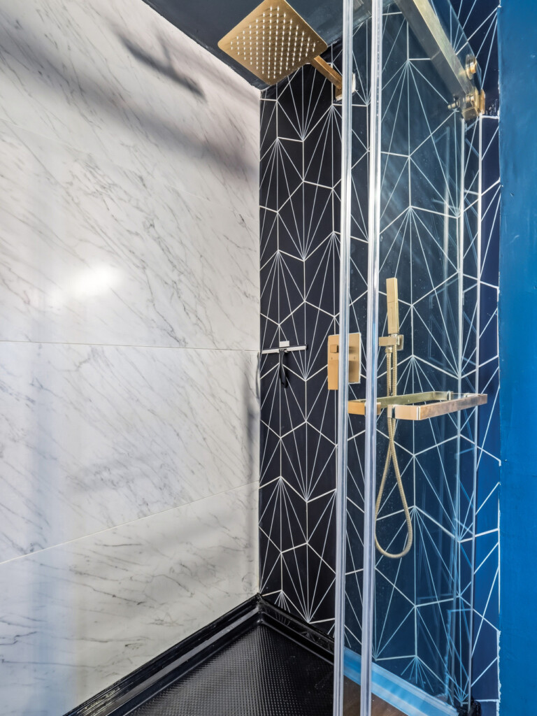 57883 446292 0MbijhRbZC9axV6UWts5Baii MD1i5W WrzEablUmRo 694047ef8c896.jpg