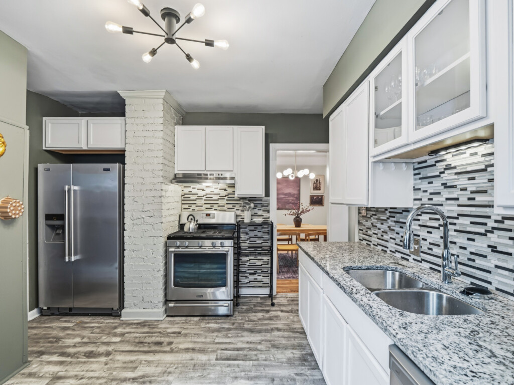 57883 446292 8vAlVqR adSVhy7t DxYjbEYoOkF6k9zUstQscLF63I 694048bf70206.jpg