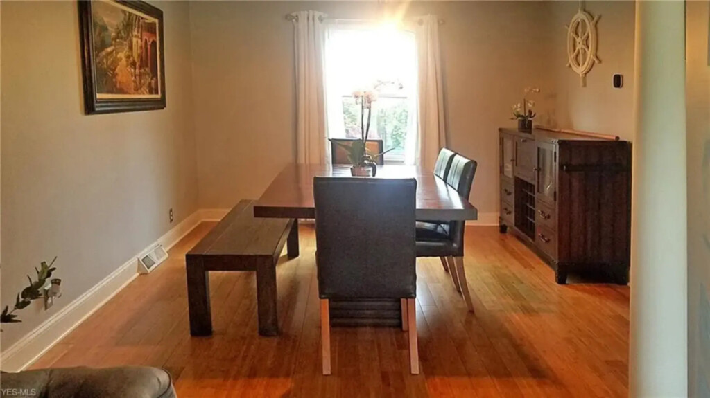 57883 453588 niSc2HHu57WW4H8W78LrGc2tLvba4IlKau3wgc sDTg 69177b9437960.jpg