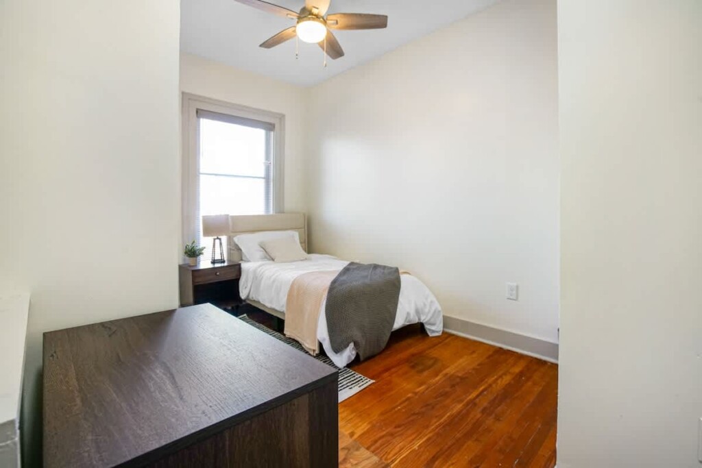 00cdaead 84ce 4a flMOv.jpg