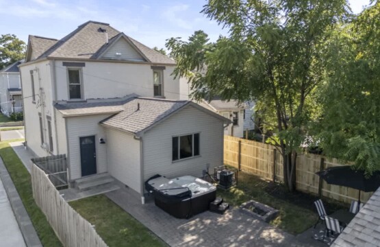 01ee7c69 fd10 4e DBwaY.jpg