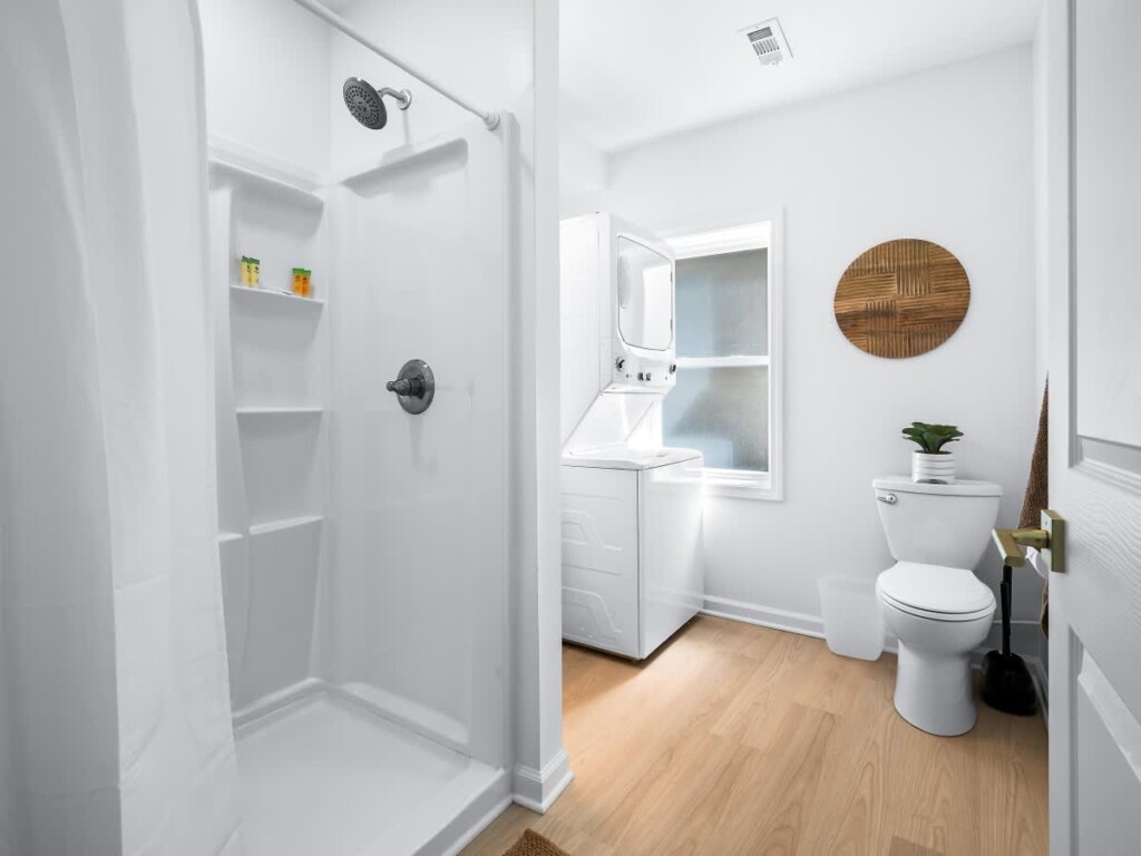 04ce2adf b1ad 4e dqG7M.jpg