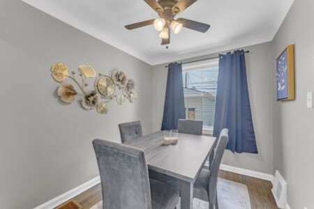 06c3ec05 0c0a 49 lg0ga.jpg