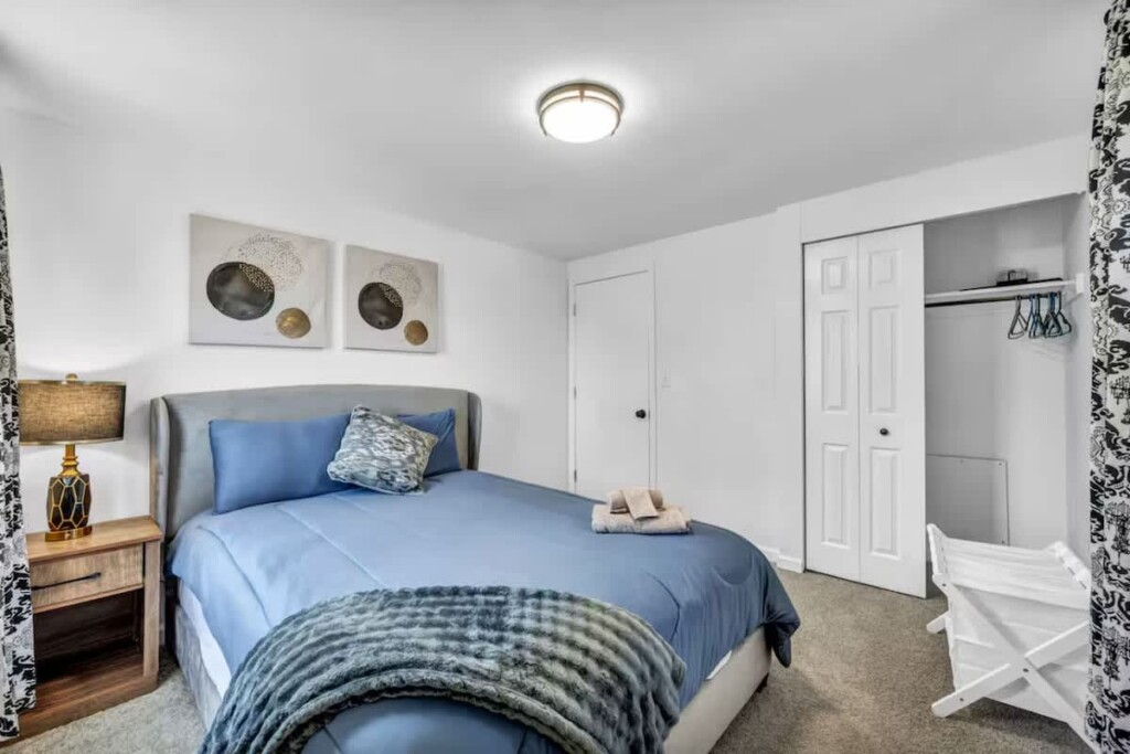 07330878 9fd4 48 A5acu.jpg