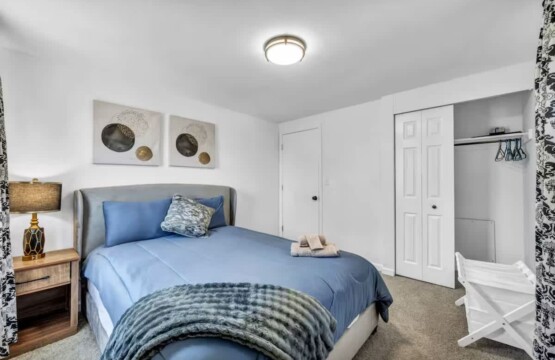 07330878 9fd4 48 A5acu.jpg