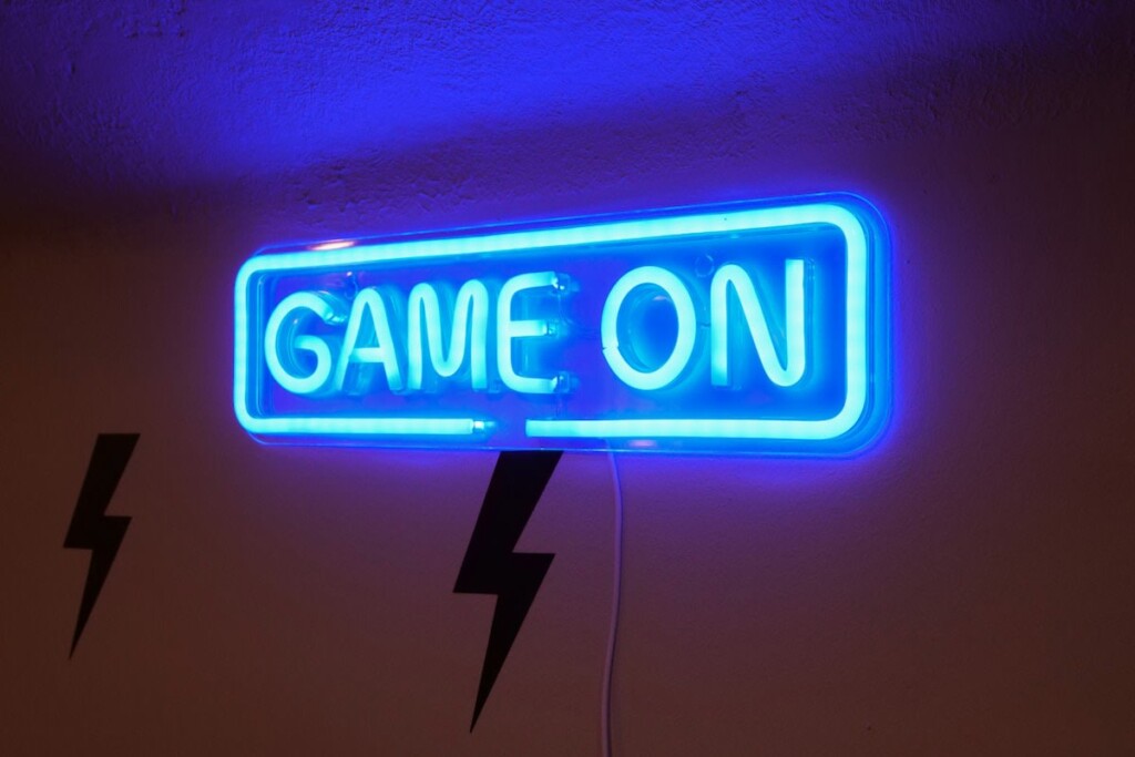 084f8e3c da4c 40 lYDUB.jpg