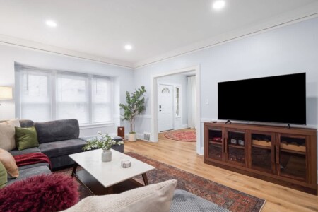 10567d95 a283 47 e9Qt .jpg