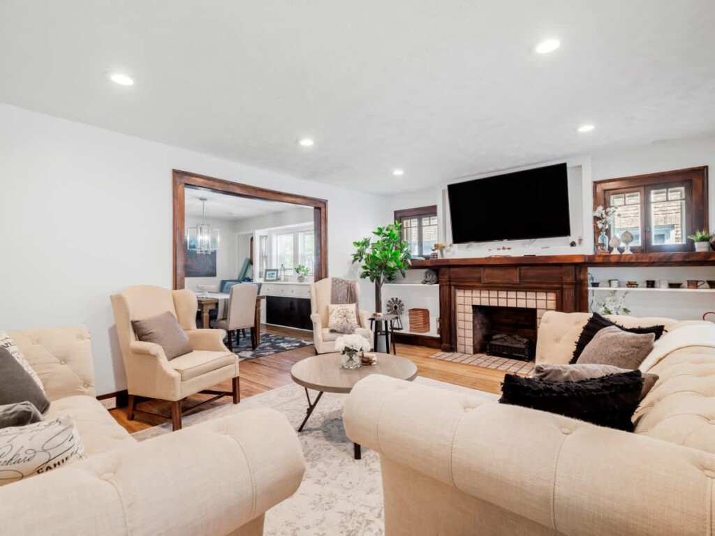 121bffa6 1972 43 PC0lS.jpg