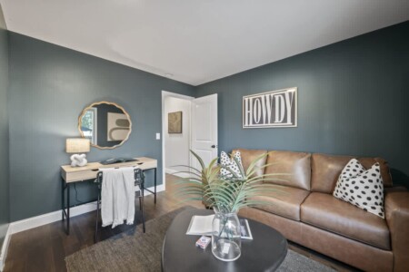 1236561b 8841 4d G zs0.jpg