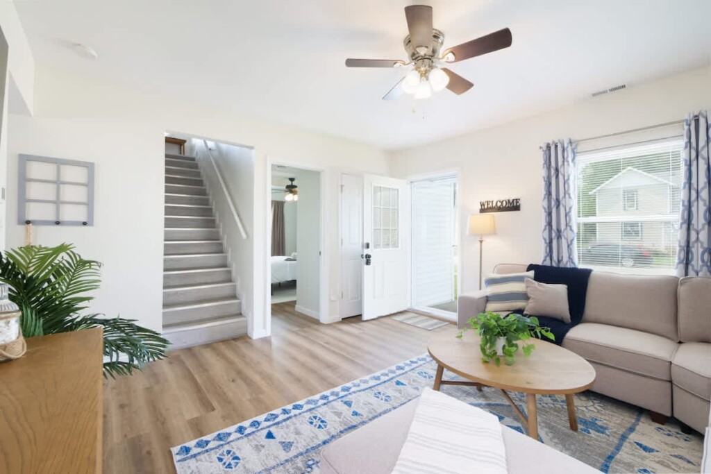 130983b8 92b4 43 hwuve.jpg