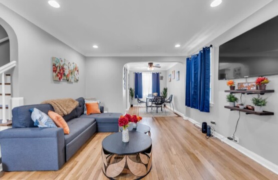 183ee60f 8a14 4a nH1cv.jpg