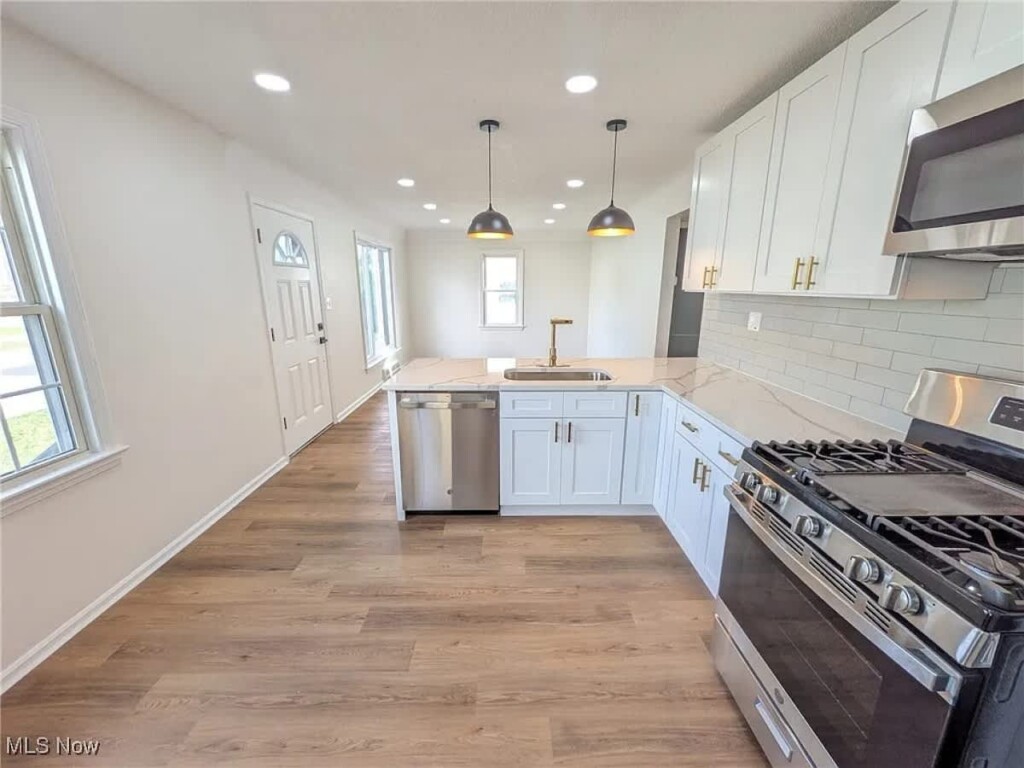 1842e55d b88d 47 dQuC9.jpg