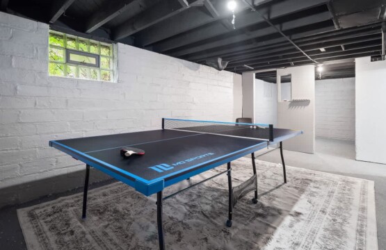 195801f7 76e3 4f ryzeE.jpg