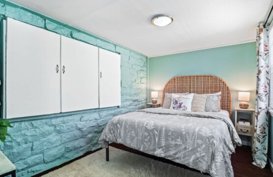 19e37835 f65c 4a SYtA6.jpg