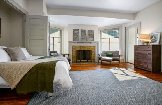 1ae67077 6000 47 2DW83.jpg