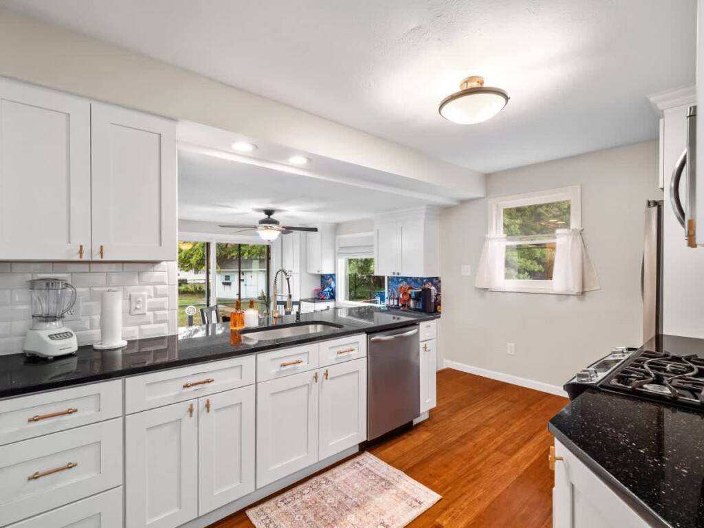 1bc94f61 e381 47 UC1Ek.jpg