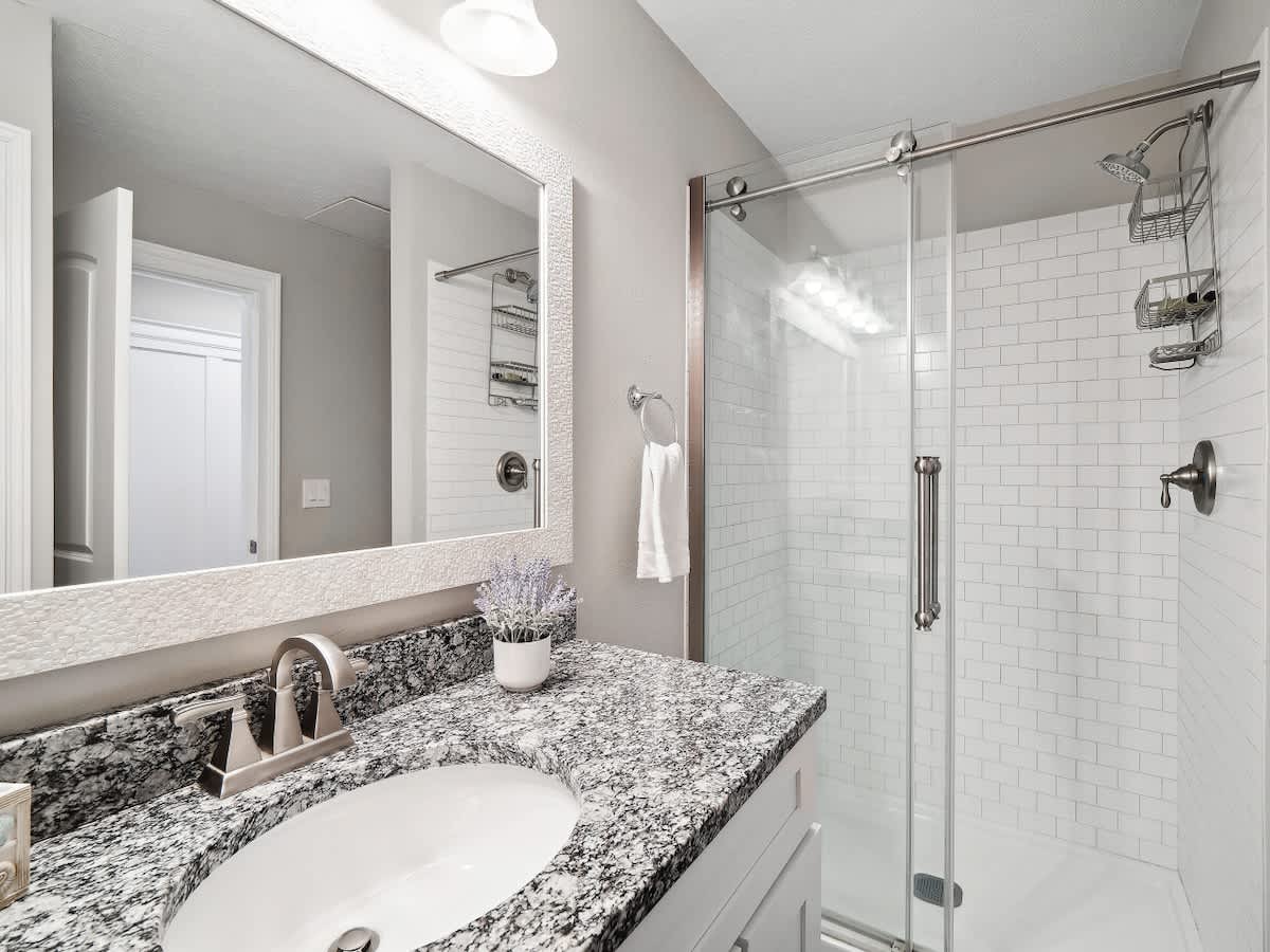 1ddb30dd f456 46 kTLdN.jpg