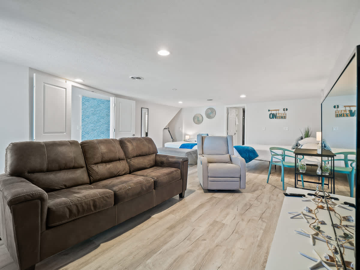 1f3a3deb 2522 45 Td8ky.jpg