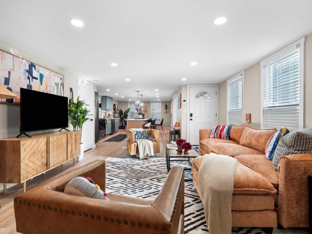 1fd3c777 2004 44 Q tGs.jpg