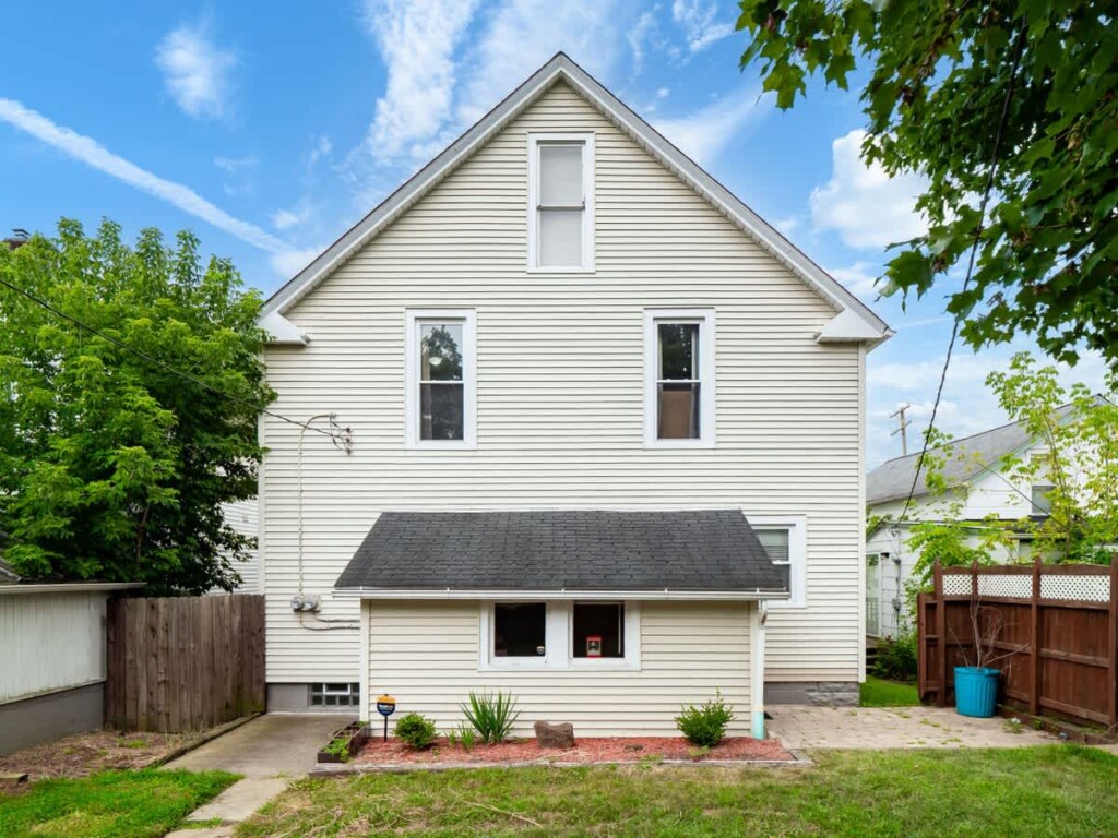 206132b4 c405 45 i0k Q.jpg