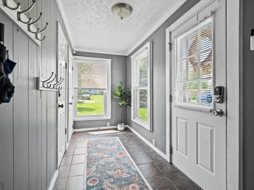 212ce787 8bec 43 362jR.jpg