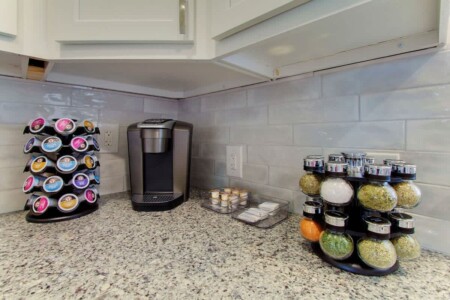 21705ca9 feb9 48 ZOvRo.jpg