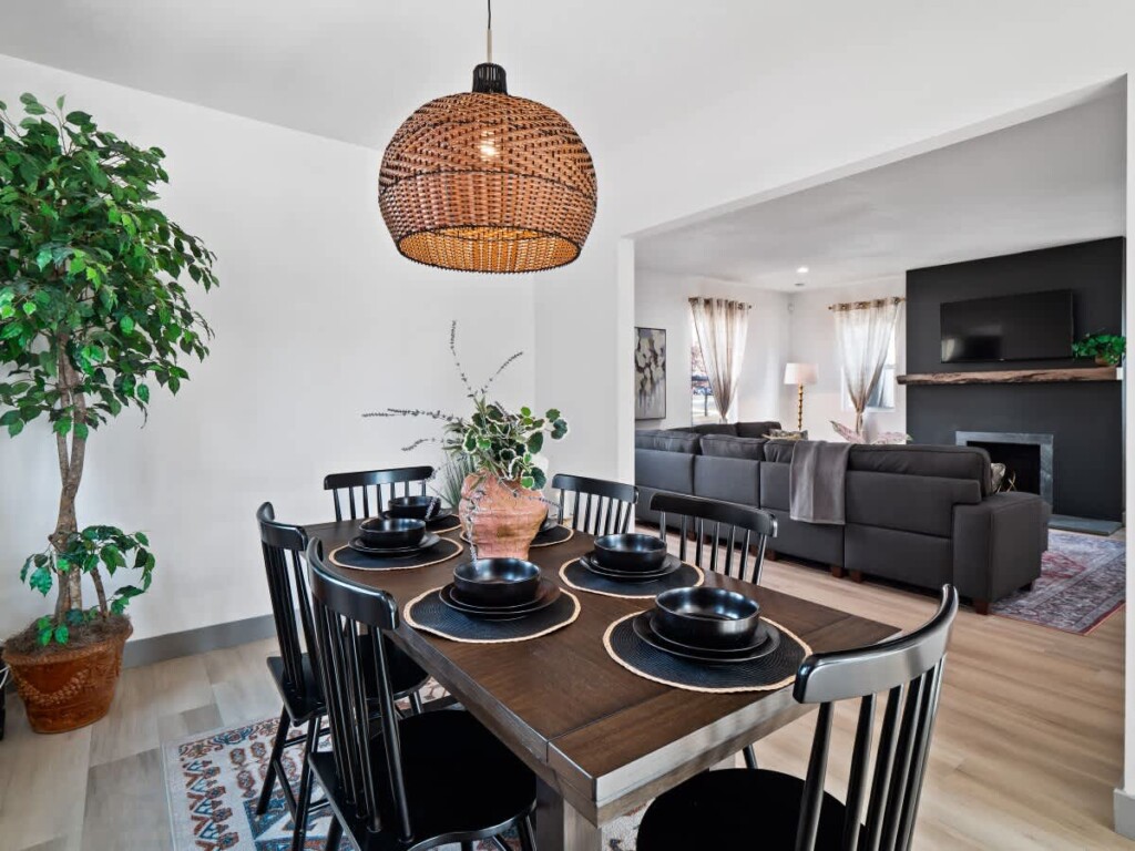 23868ce3 e352 4f NtB p.jpg