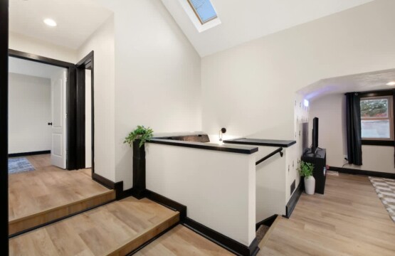 23ab4215 ea1b 41 5GRcM.jpg