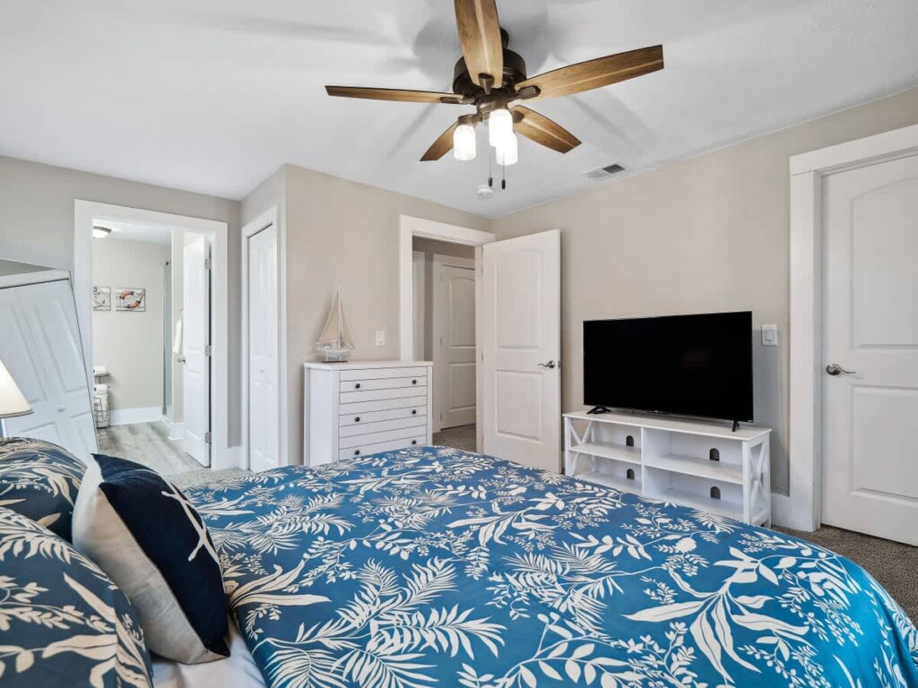 2651a25c 51f1 47 CypE .jpg