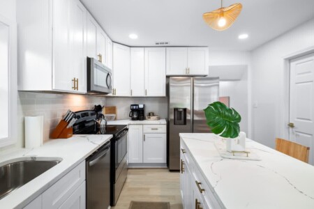 2715ab93 5370 4f 9GJ p.jpg