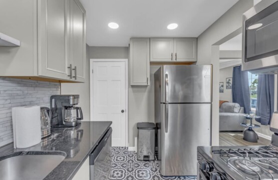 28e33f09 1a5d 46 iC6dz.jpg