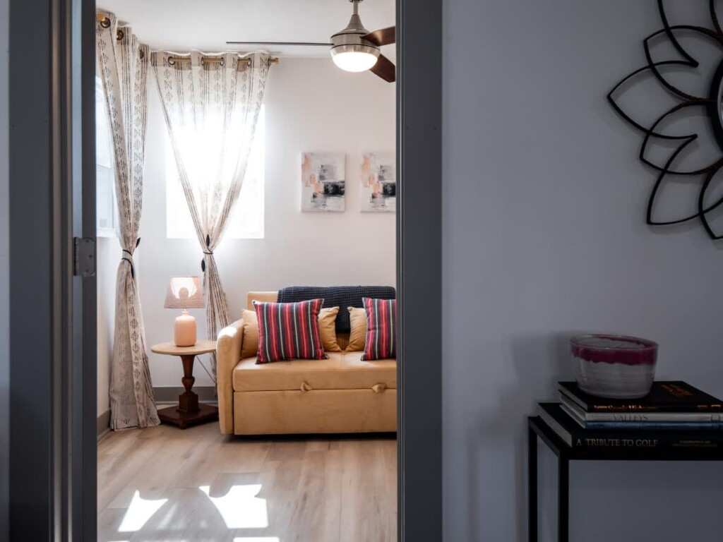 2982c8c9 7a67 43 epfpw.jpg