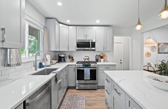 2e5e0eef b71e 42 q2wCc.jpg