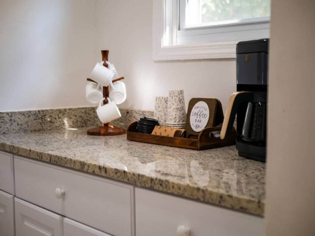 2eae9c4b ba16 4a rhnxX.jpg