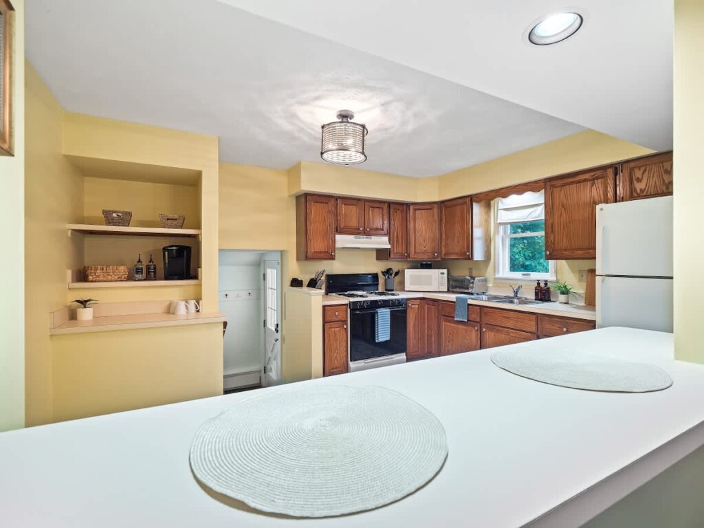 30c799ee b3ba 46 y2eFj.jpg