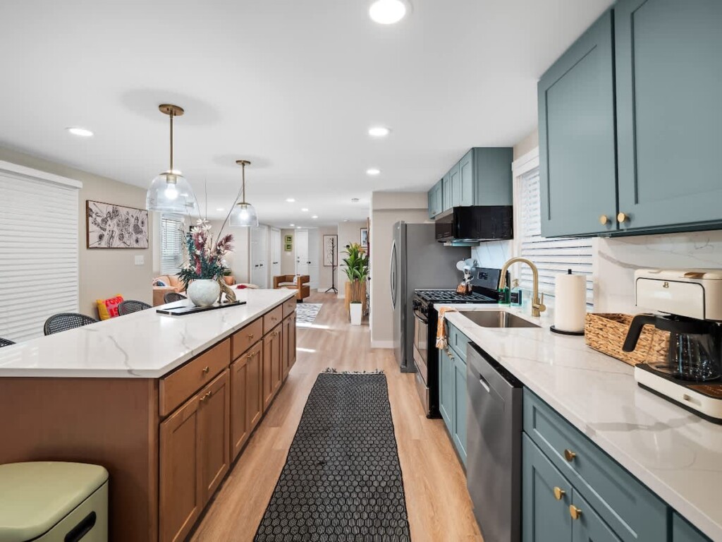 3282531f 62b6 4b n5ZT5.jpg