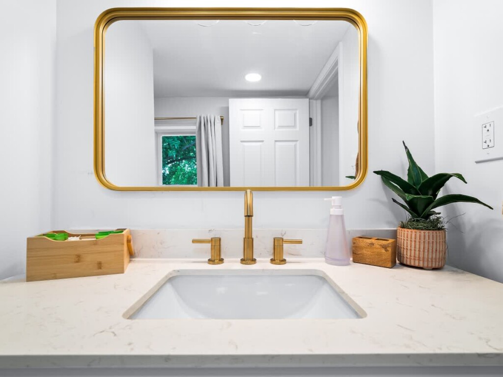 3302f07d db4c 40 FhBJY.jpg