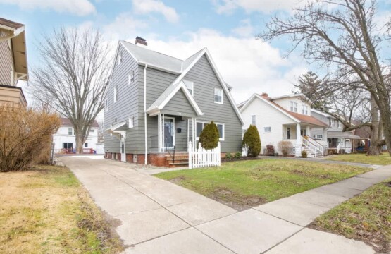 34a33646 020e 47 SgsyK.jpg