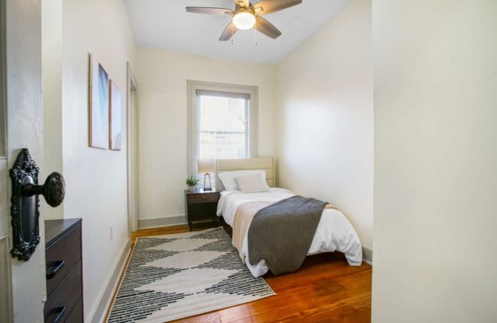 3793ded3 da2f 4a 18p2v.jpg