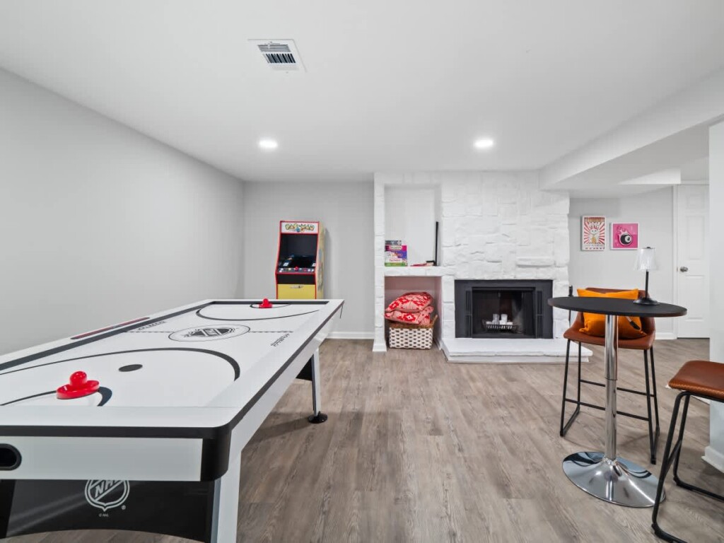 399a41ff 2ae9 4a oaYOr.jpg