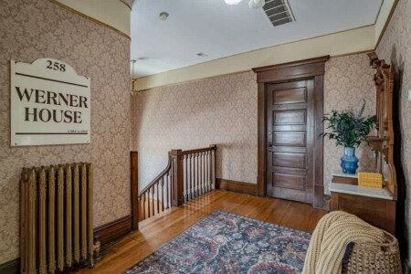 3d6d799d 7222 49 8Y3lu.jpg