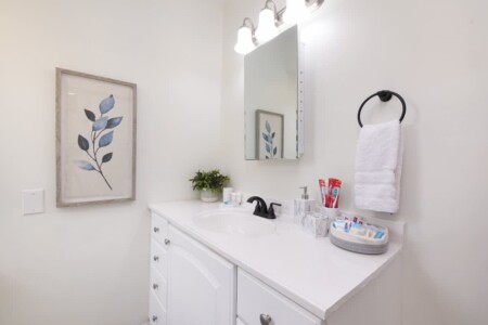 43cf8281 c74c 4e XAYsY.jpg