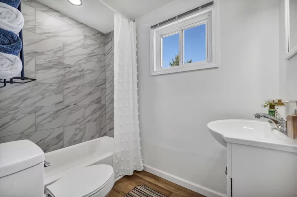 44d4b1f5 9727 48 YXVbN.jpg