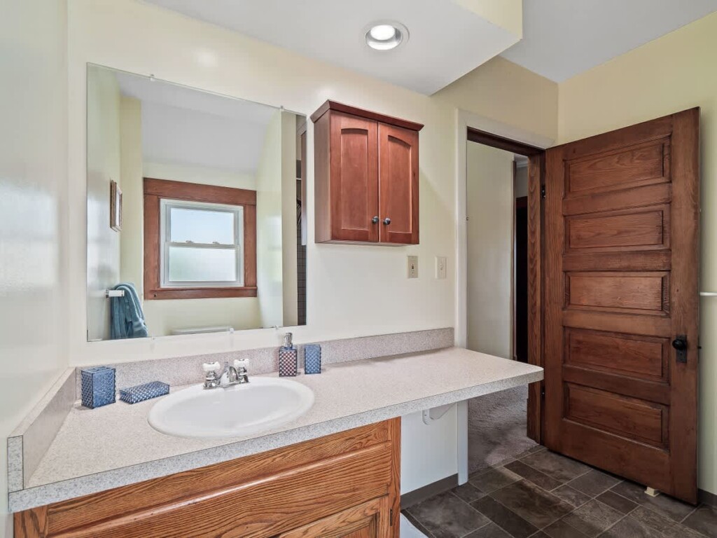 4557cadc edee 44 xk6d3.jpg