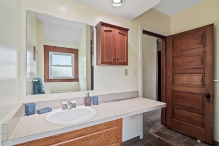 4557cadc edee 44 xk6d3.jpg