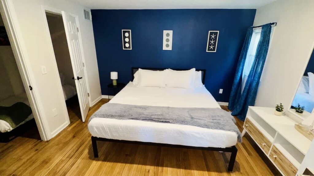 4761cf47 8906 48 P11JX.jpg