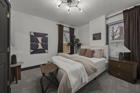 49b9cdc1 0cc8 43 r RJv.jpg